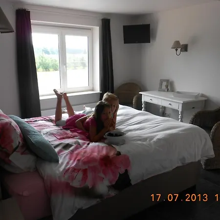Bed & Breakfast De Fruithoeve Hoeselt