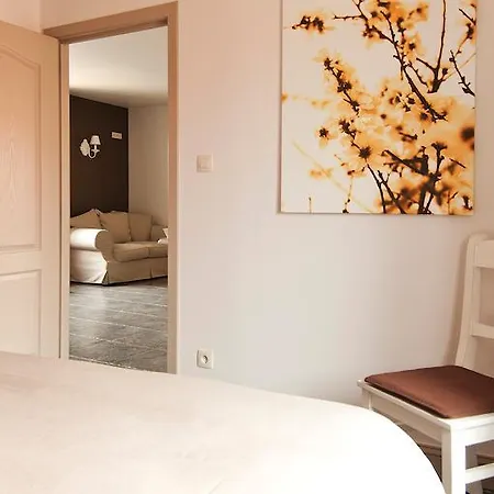 Bed & Breakfast De Fruithoeve 4*