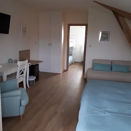 De Fruithoeve Bed & Breakfast 4*